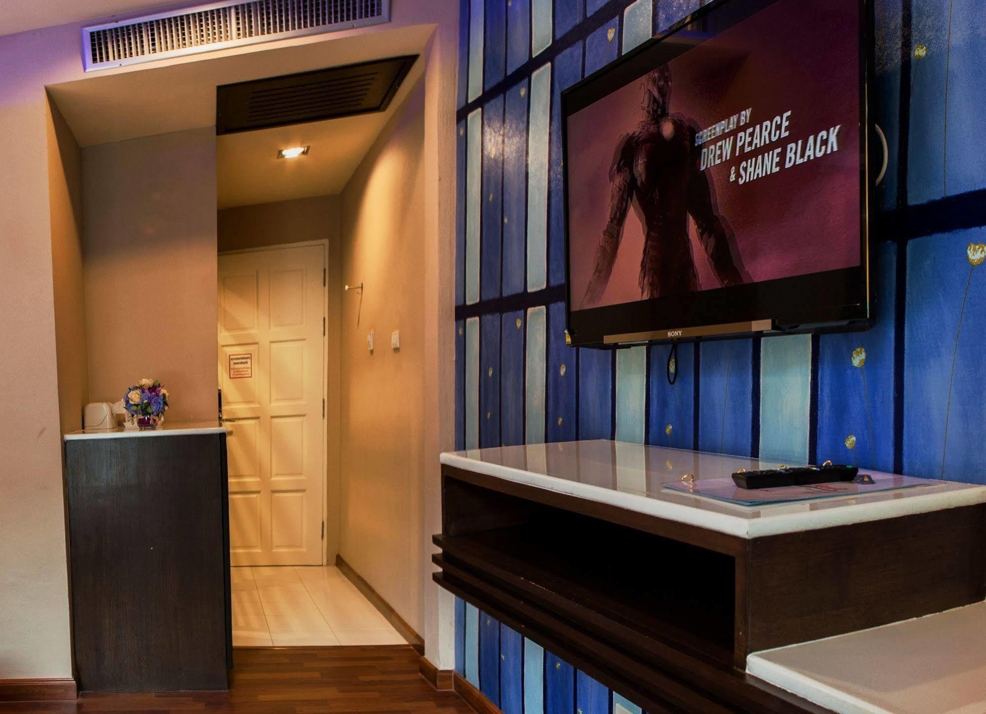 The Ring Hotel Hat Yai Extérieur photo