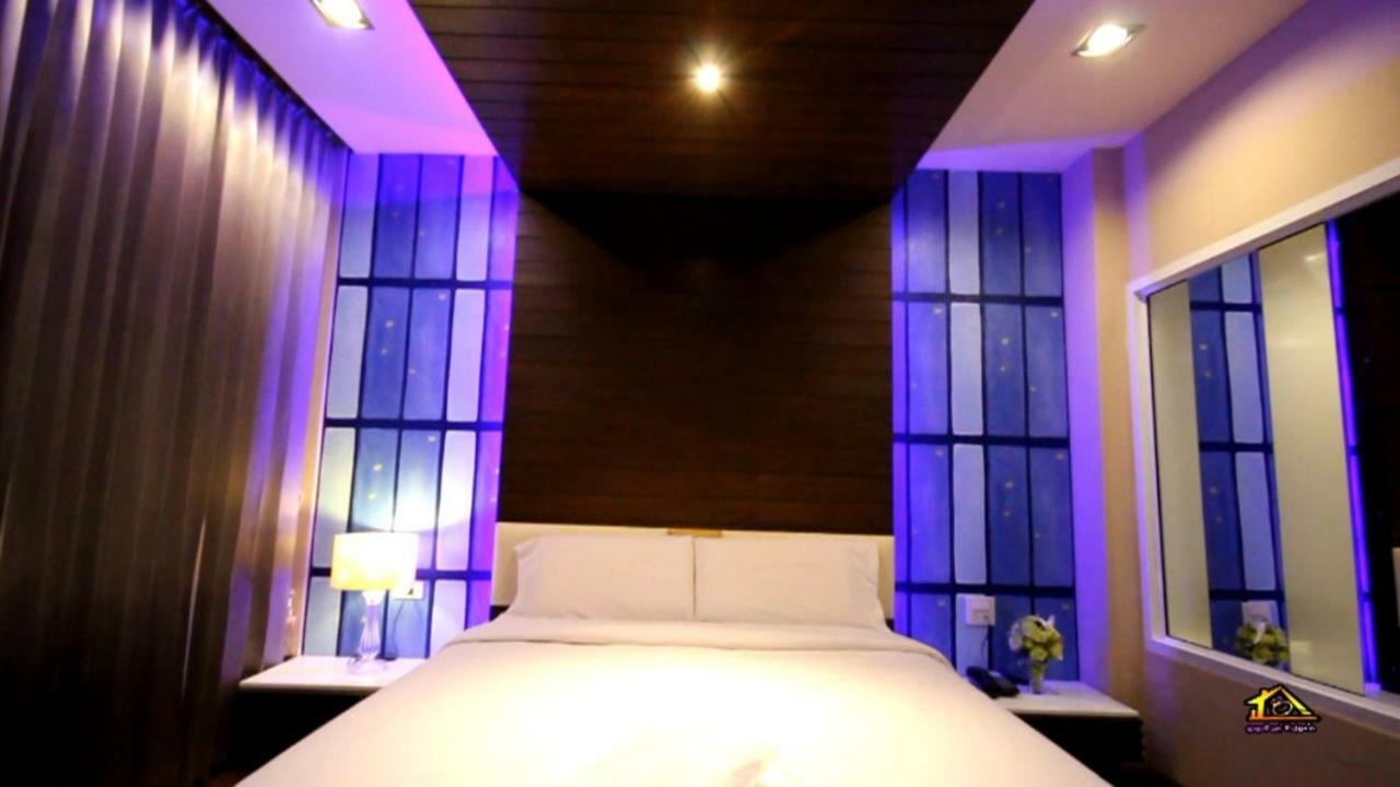 The Ring Hotel Hat Yai Extérieur photo