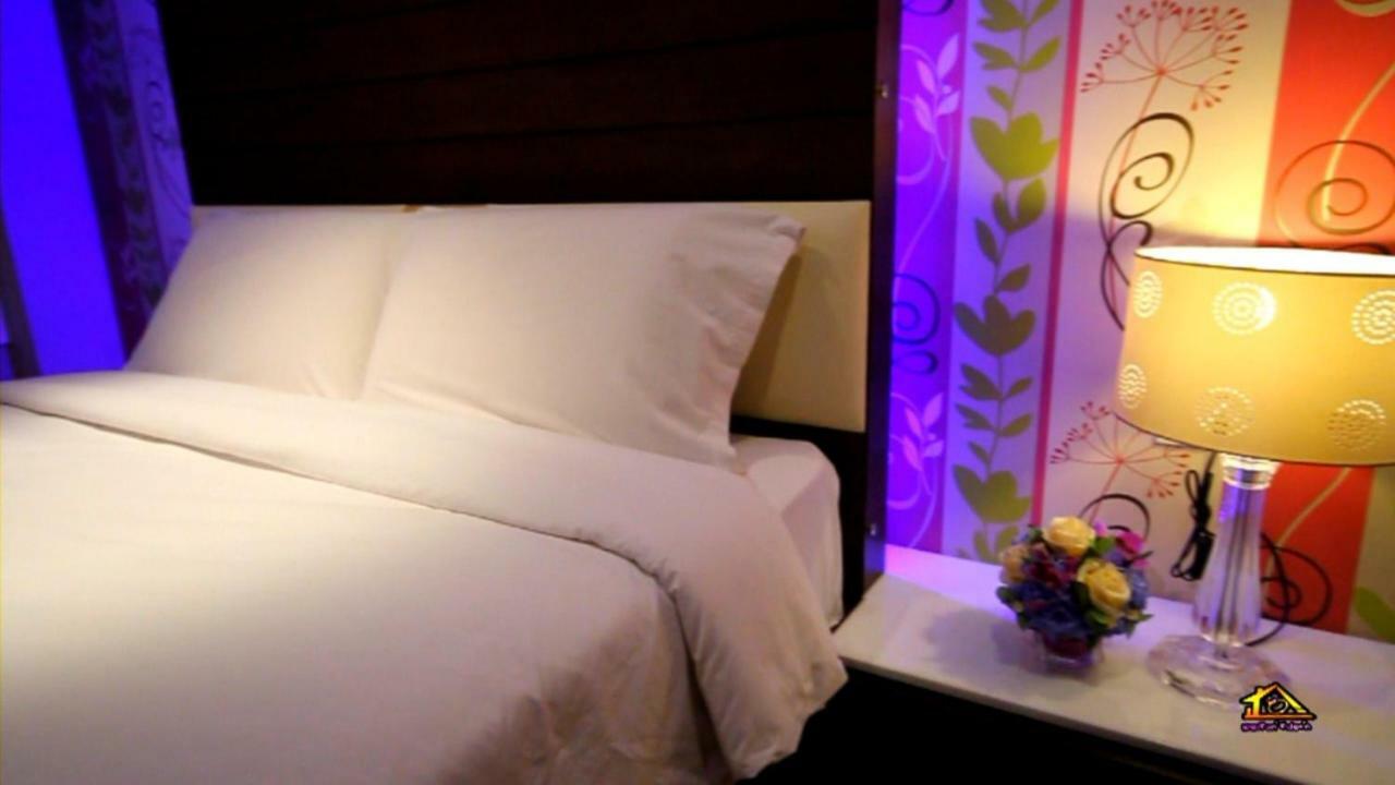 The Ring Hotel Hat Yai Extérieur photo