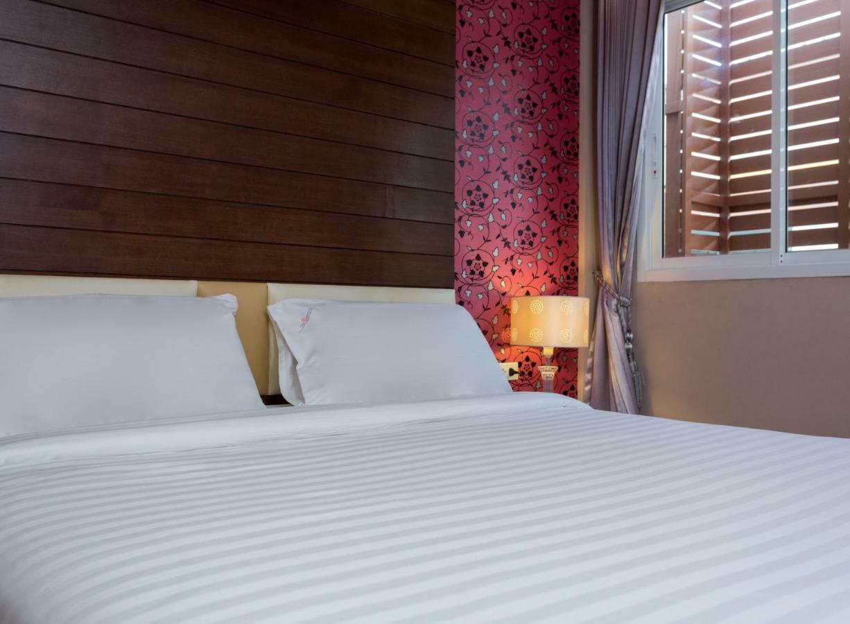 The Ring Hotel Hat Yai Extérieur photo