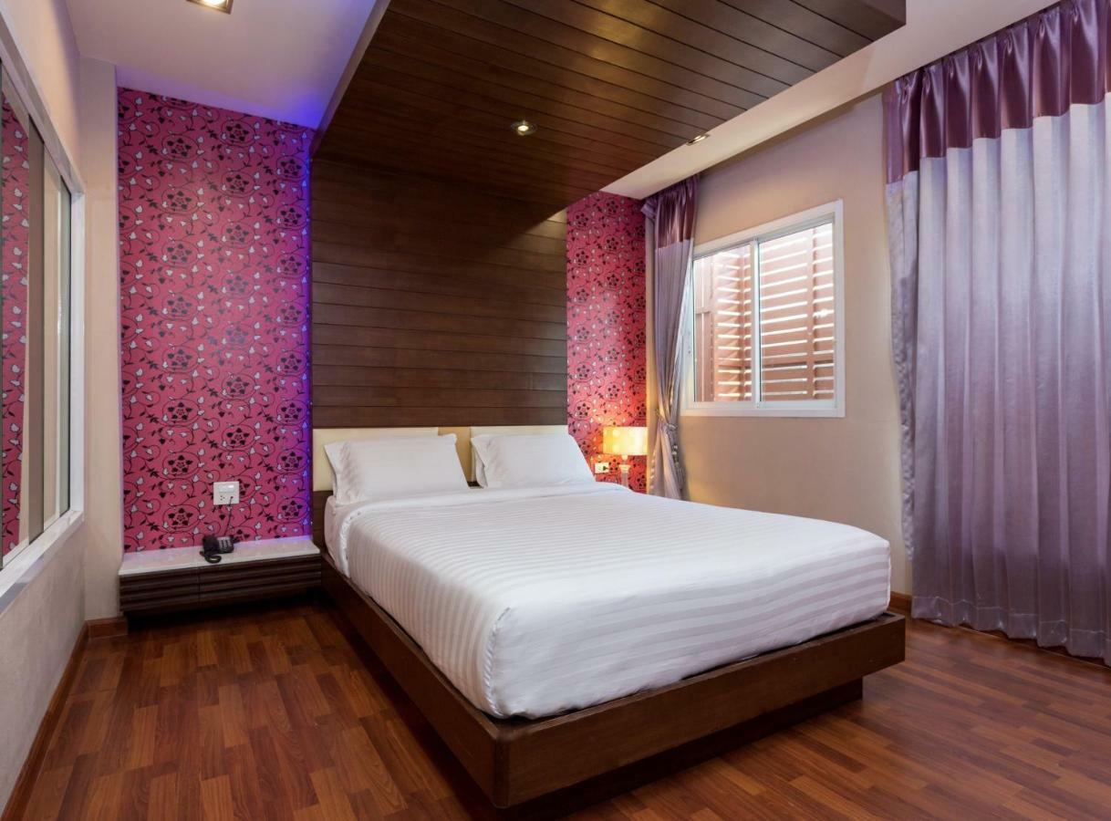 The Ring Hotel Hat Yai Extérieur photo